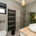 Luxurious In With Sauna 度假居 扎达尔