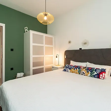 Awesome In With House Sea View Holiday home *