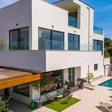 Awesome In With House Sea View * Zadar
