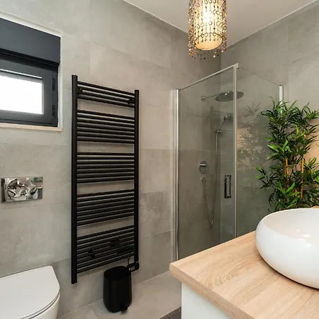Awesome In With House Sea View Holiday home Zadar