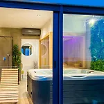 Dom wakacyjny Luxurious In With Sauna *