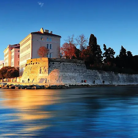 Awesome In With House Sea View Casa vacanze *
