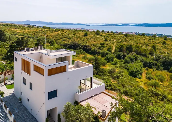 בית נופש Beautiful In With Sauna